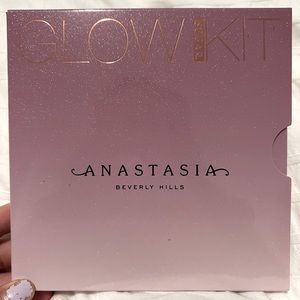 *brand new* ANASTASIA sugar glow kit